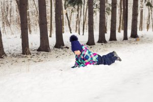 Jak ubierać dziecko zimą
